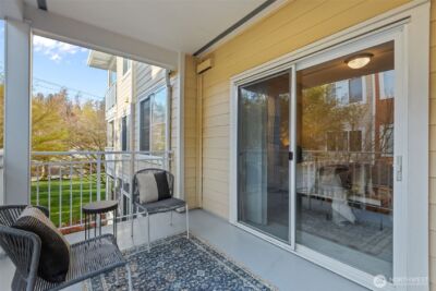 560 225th Lane NE #B202, Sammamish, WA 98074 - Photo 23