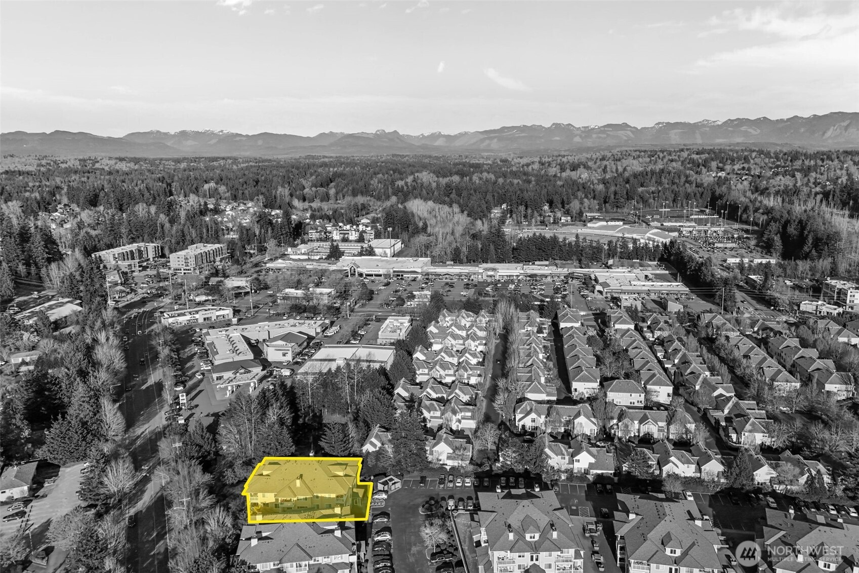 560 225th Lane NE #B202, Sammamish, WA 98074