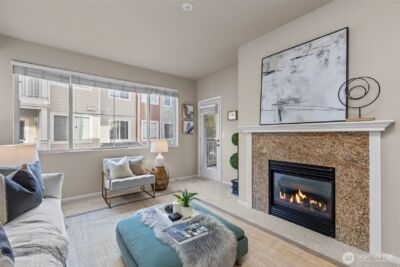 560 225th Lane NE #B202, Sammamish, WA 98074 - Photo 3
