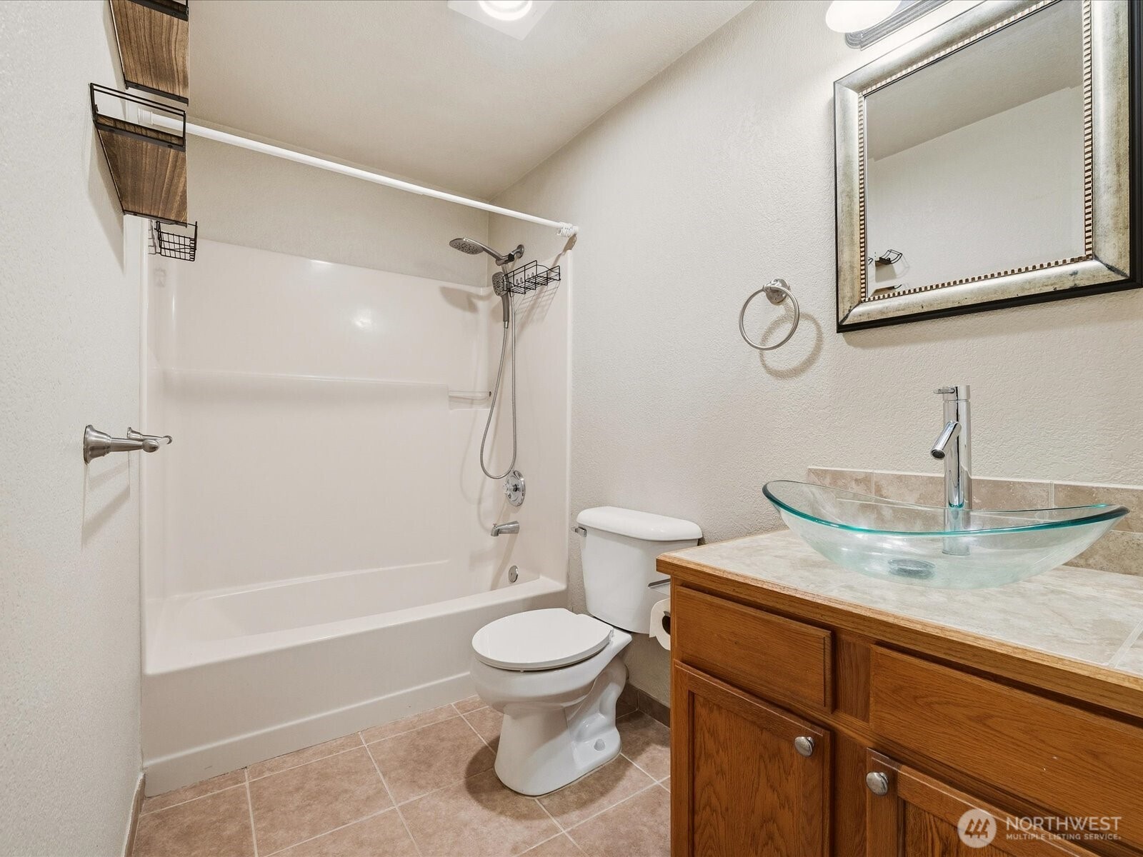 14344 N Stone Avenue #32, Seattle, WA 98133