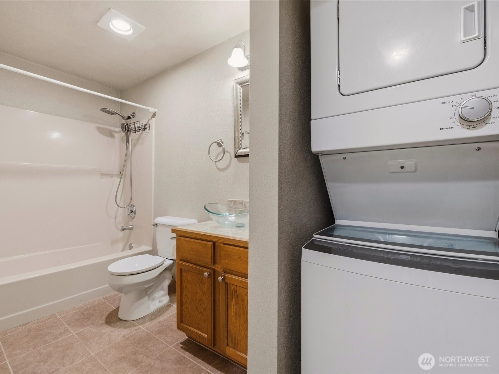 14344 N Stone Avenue #32, Seattle, WA 98133