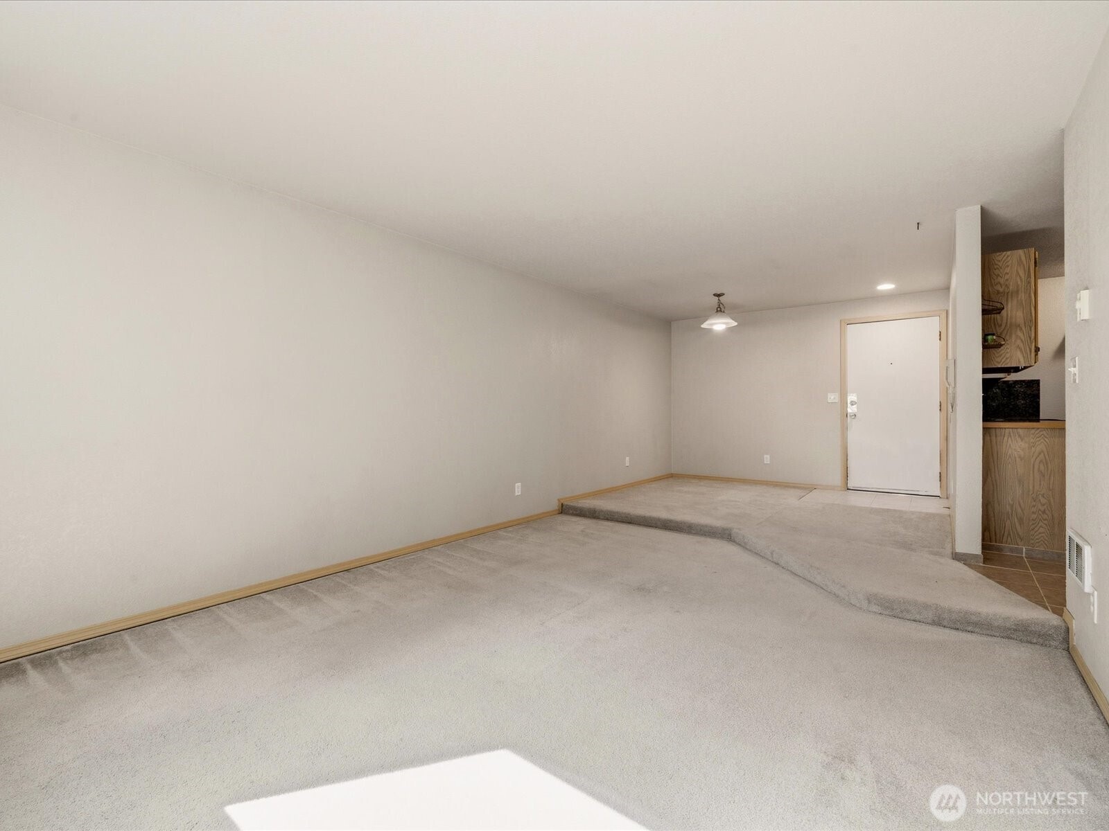 14344 N Stone Avenue #32, Seattle, WA 98133