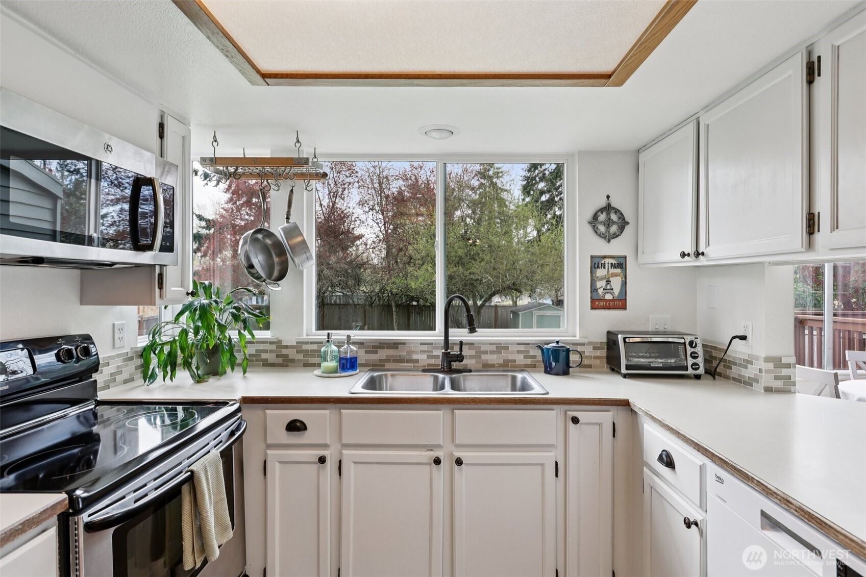 11019 SE 222nd Street , Kent, WA 98031