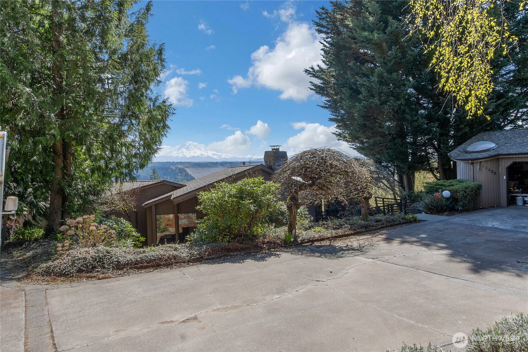 11403 136th Ave E , Puyallup, WA 98374