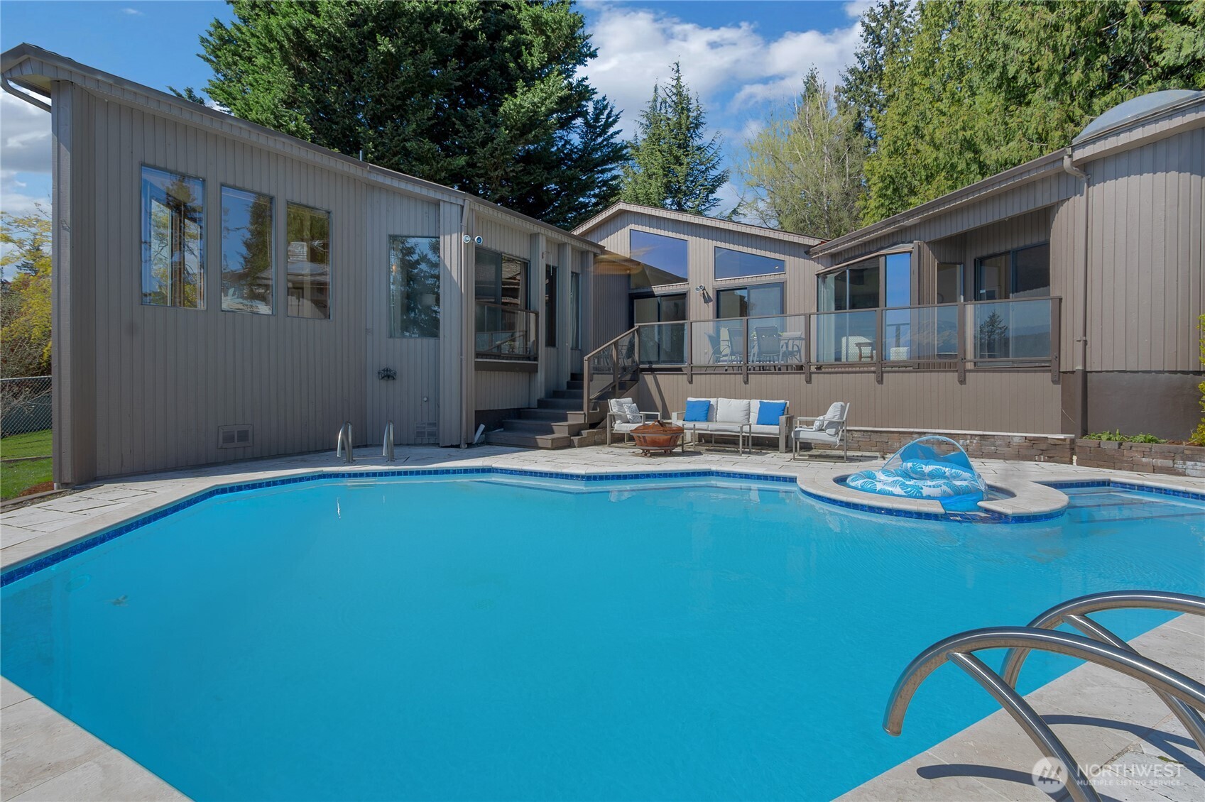 11403 136th Ave E , Puyallup, WA 98374