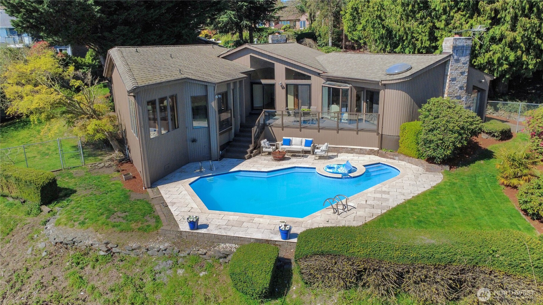 11403 136th Ave E , Puyallup, WA 98374