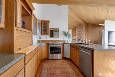 11403 136th Ave E , Puyallup, WA 98374 - Photo 8