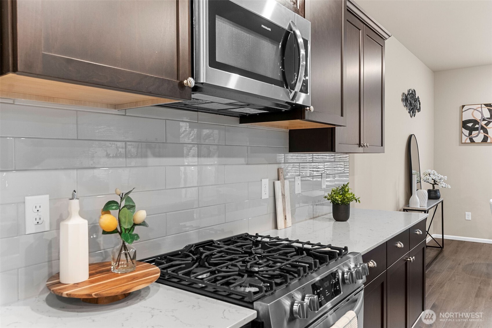 3853 80th Avenue NE, Marysville, WA 98270-7098