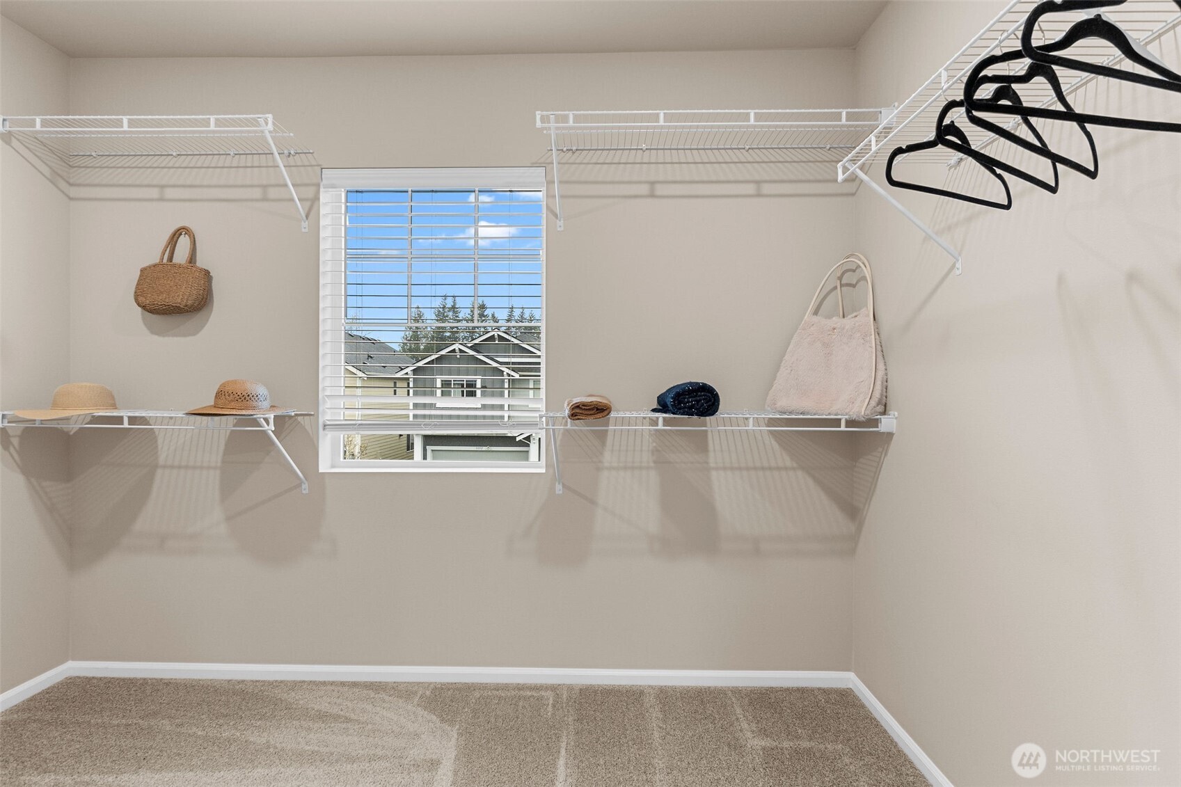 3853 80th Avenue NE, Marysville, WA 98270-7098