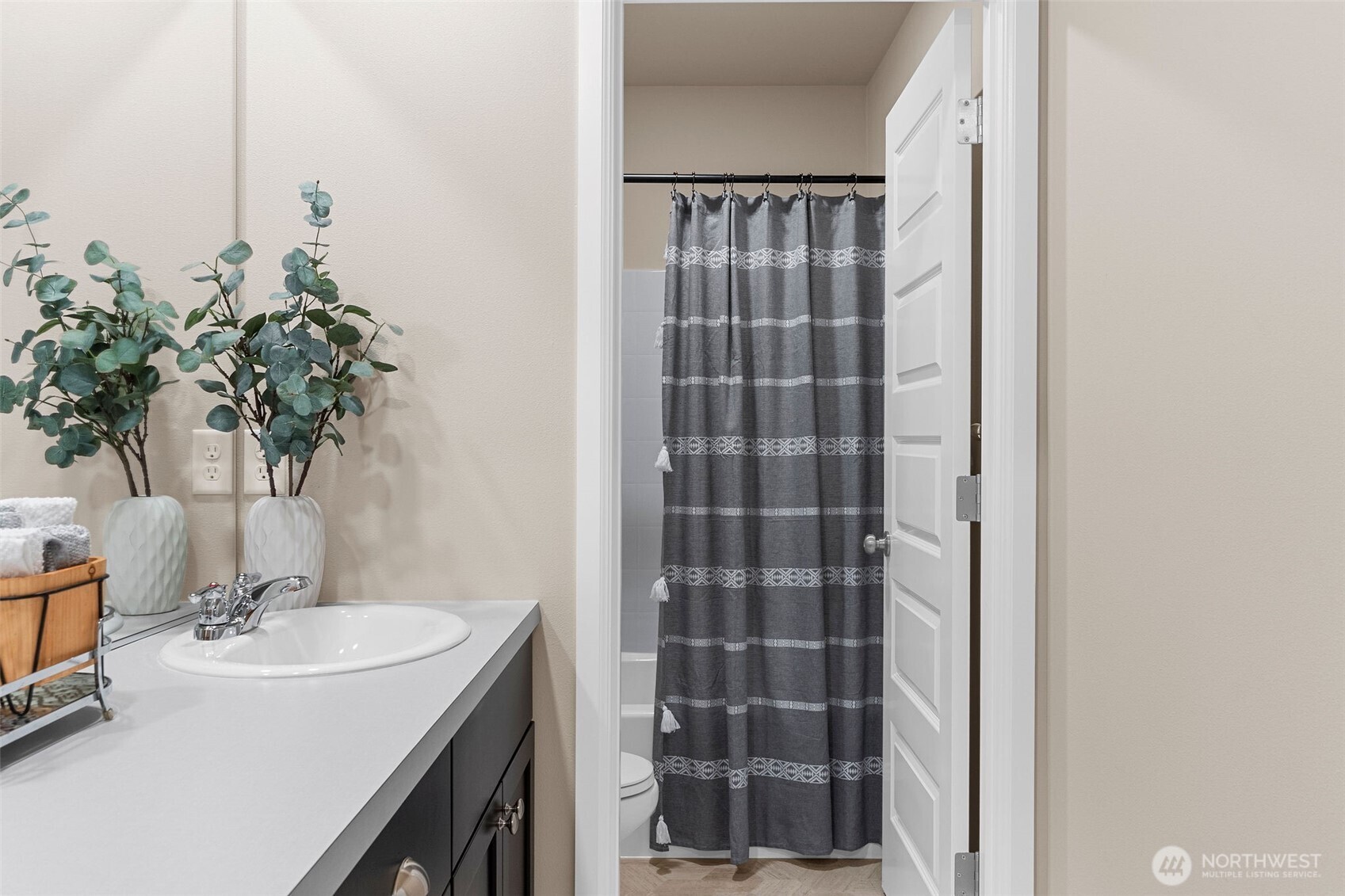 3853 80th Avenue NE, Marysville, WA 98270-7098