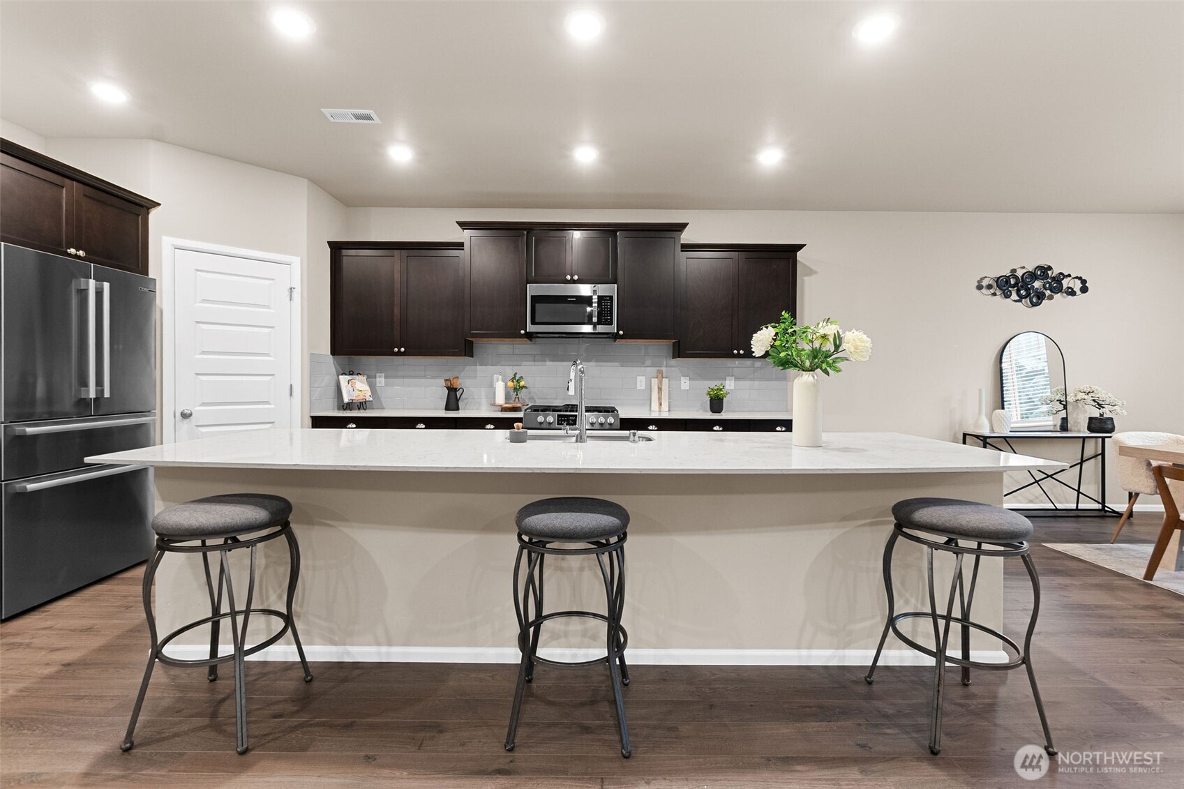 3853 80th Avenue NE, Marysville, WA 98270-7098