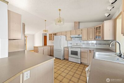 846 Bay View Court SE, Ocean Shores, WA 98569 - Photo 13