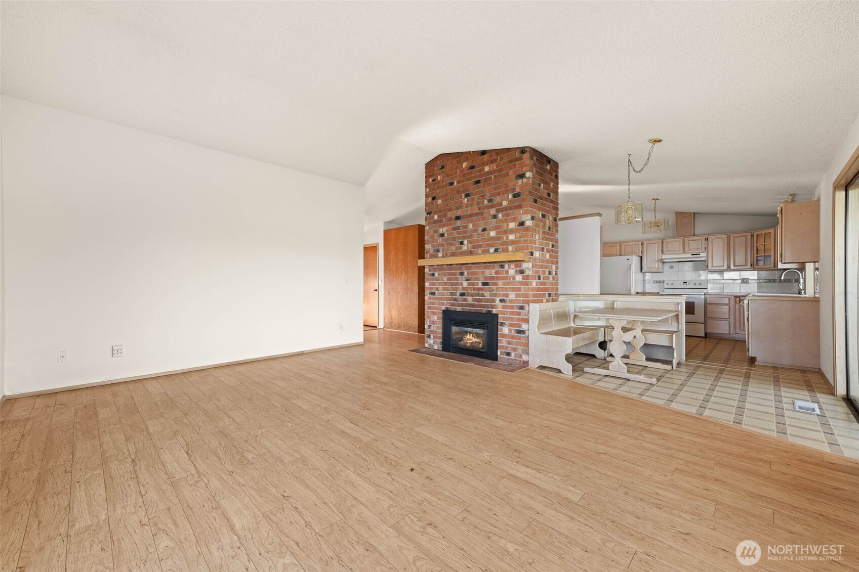 846 Bay View Court SE, Ocean Shores, WA 98569