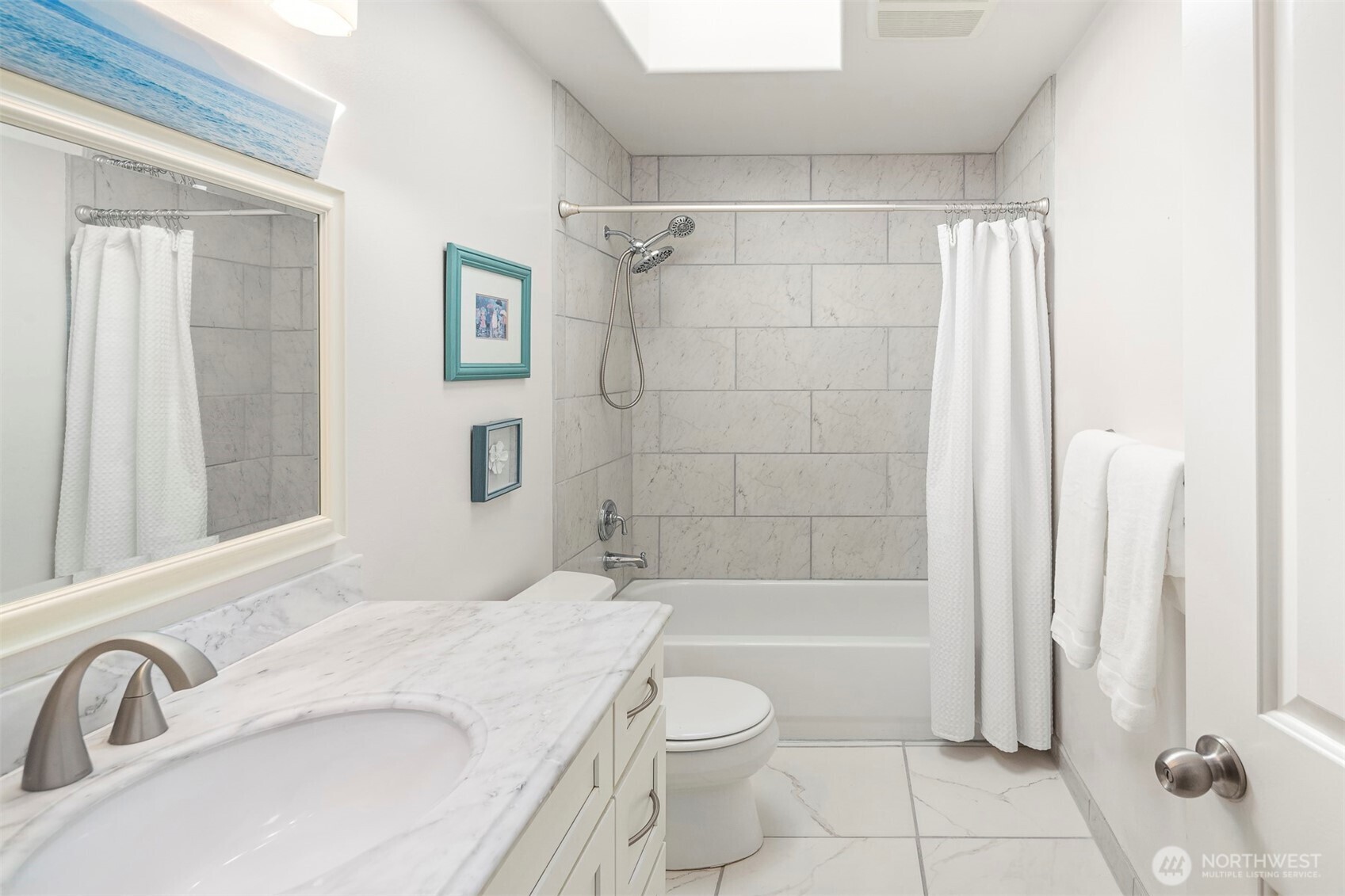 406 N 178th Lane , Shoreline, WA 98133