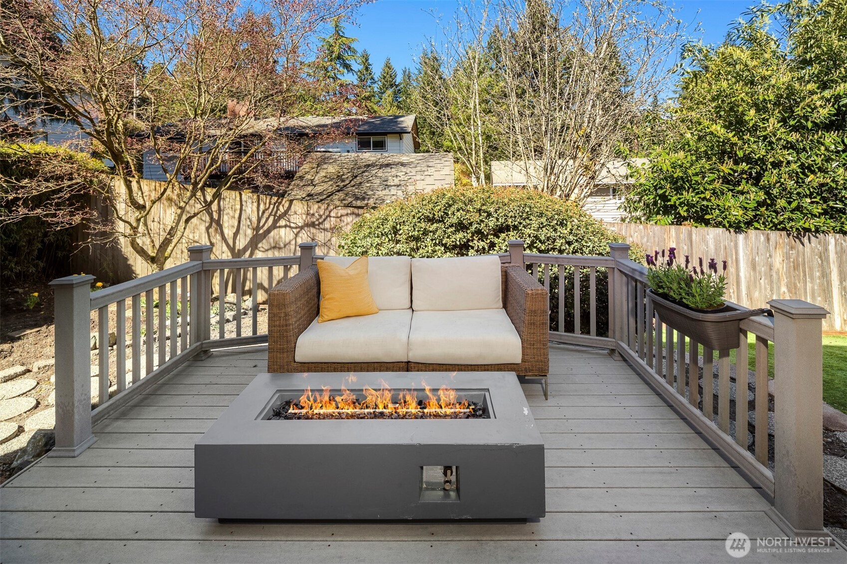 406 N 178th Lane , Shoreline, WA 98133