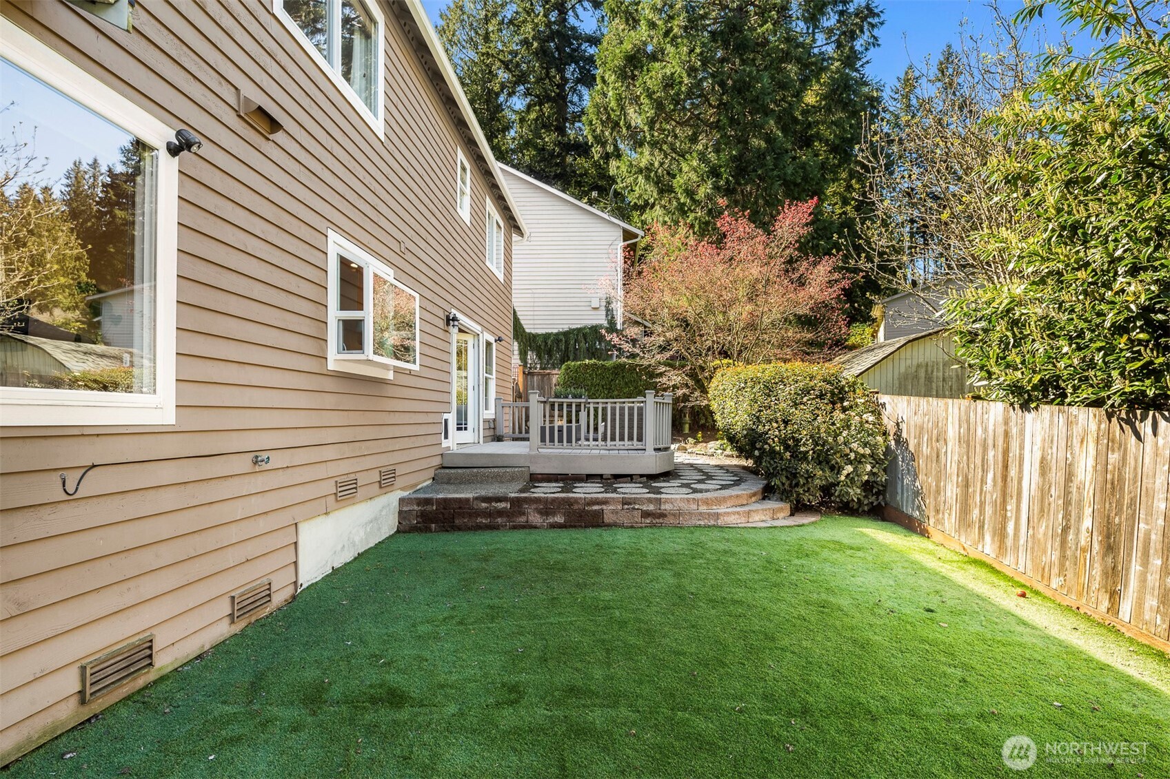 406 N 178th Lane , Shoreline, WA 98133