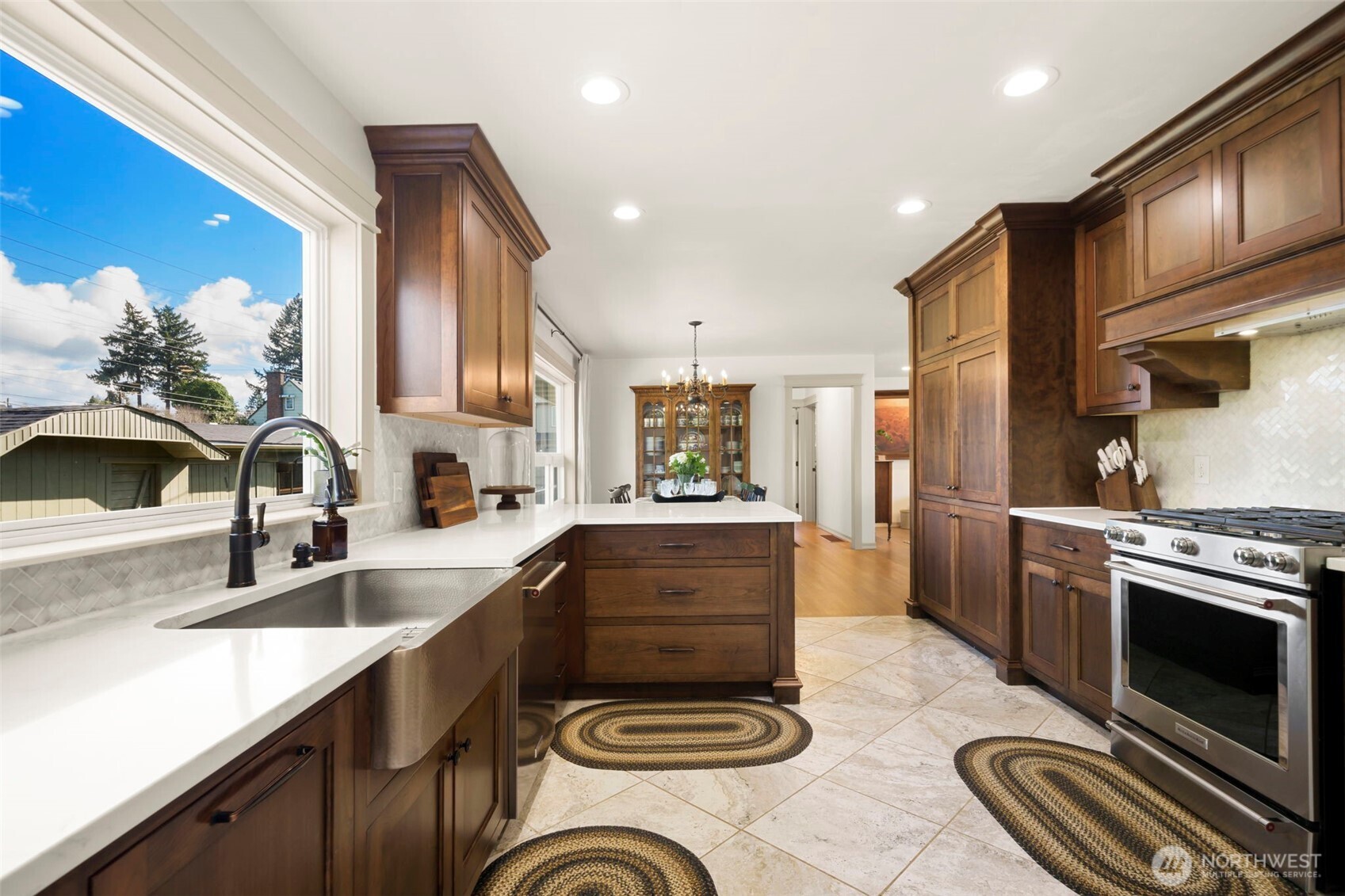 969 B Street , Washougal, WA 98671