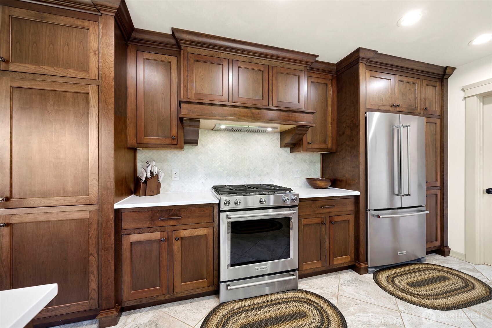 969 B Street , Washougal, WA 98671