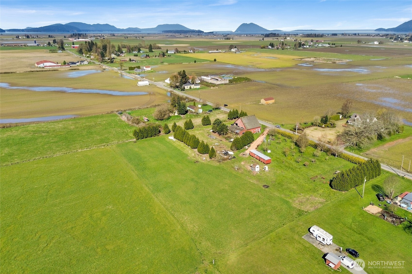 16068 Field Road , Bow, WA 98232