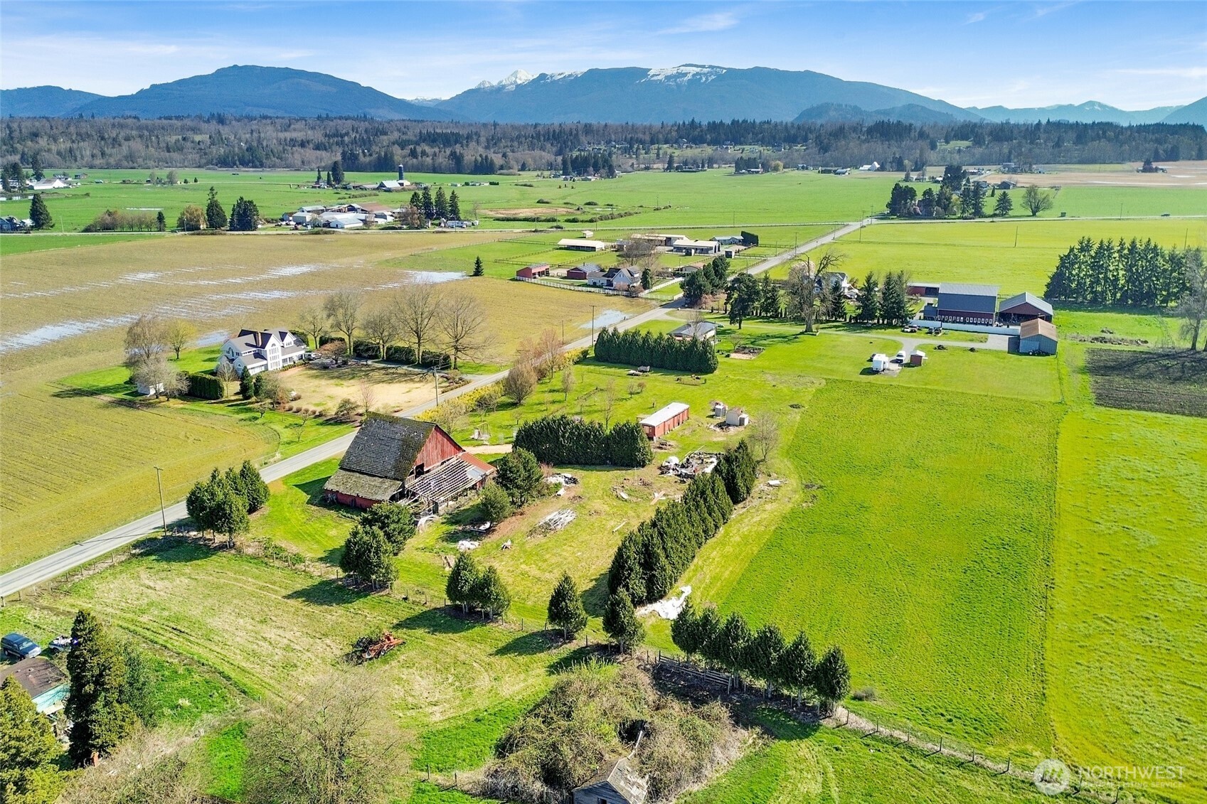 16068 Field Road , Bow, WA 98232