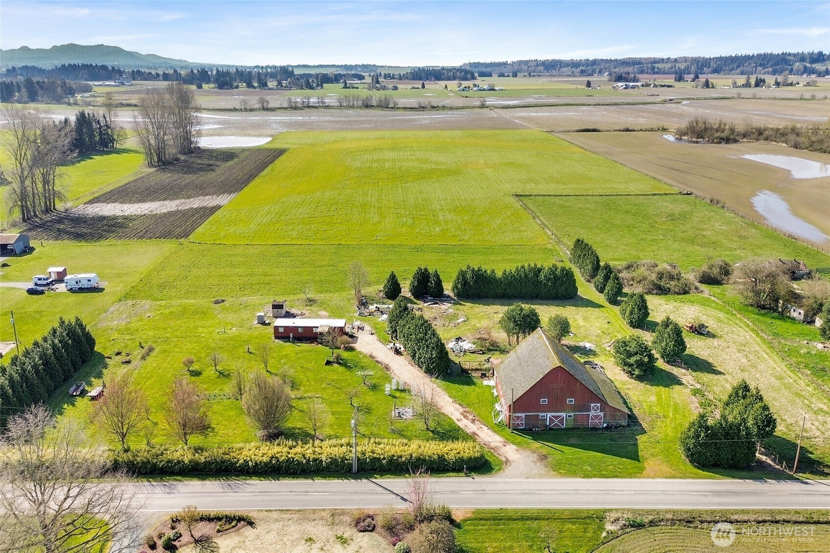 16068 Field Road , Bow, WA 98232