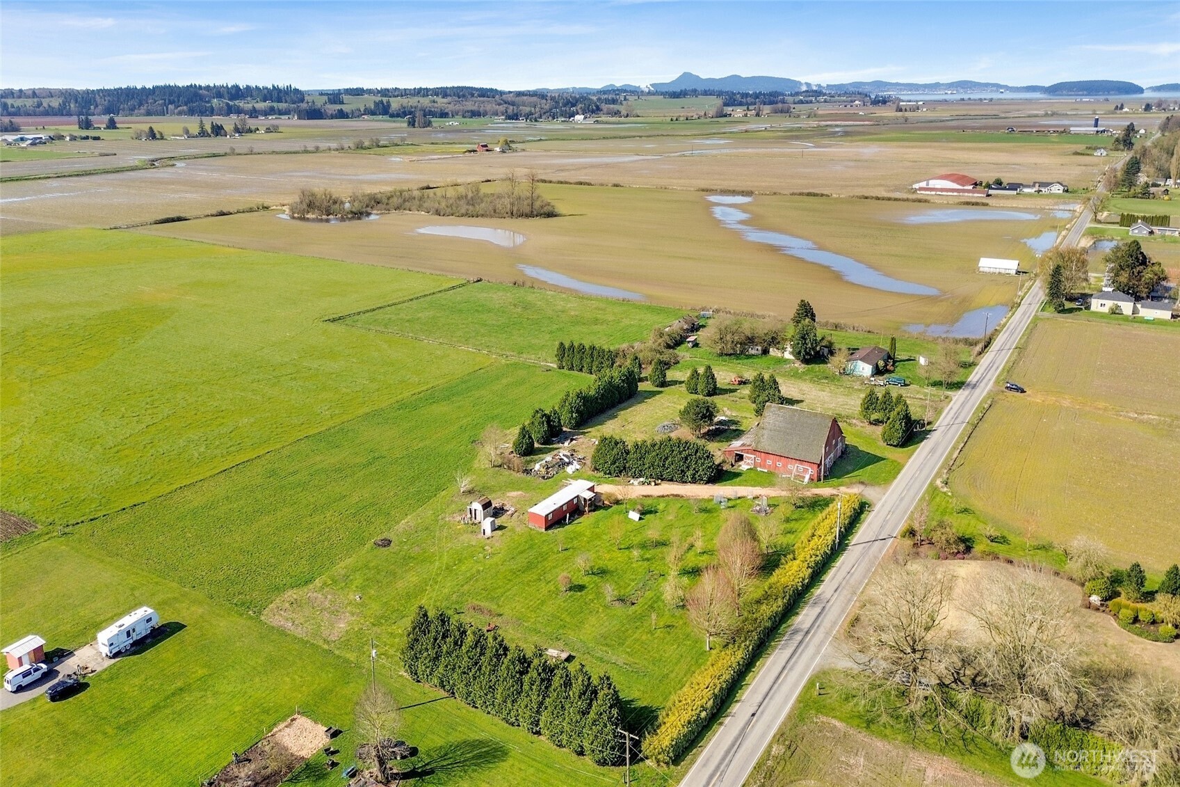 16068 Field Road , Bow, WA 98232