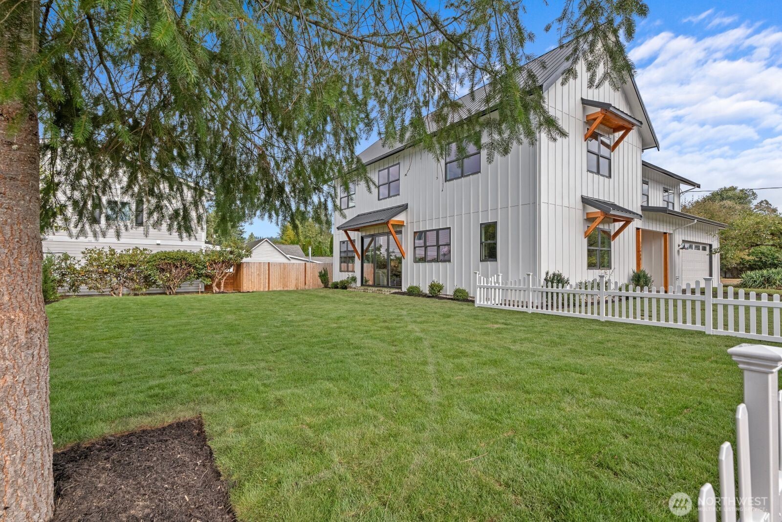 33400 SE 44th Place , Fall City, WA 98024