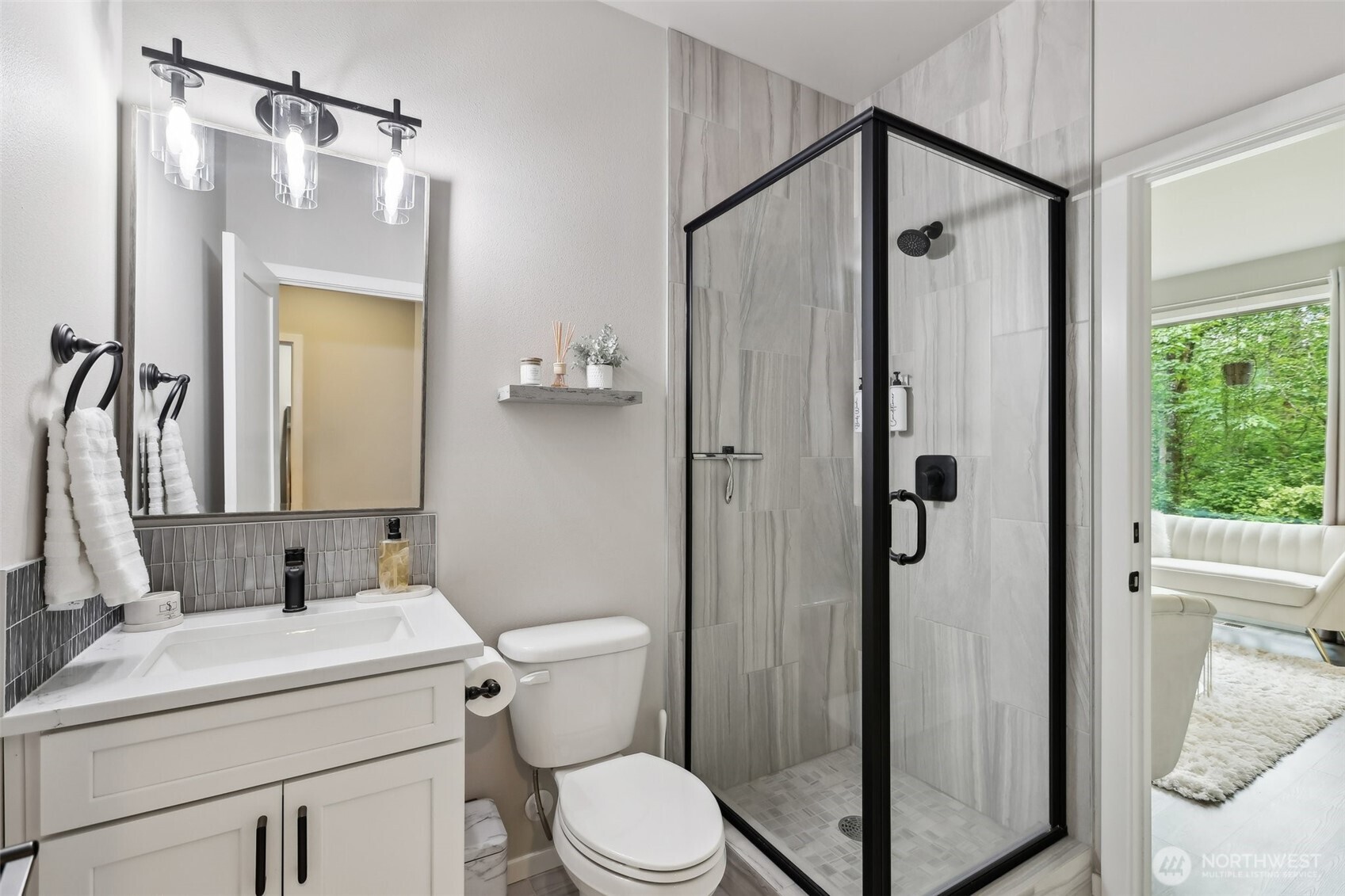 413 Newberg Road , Snohomish, WA 98290