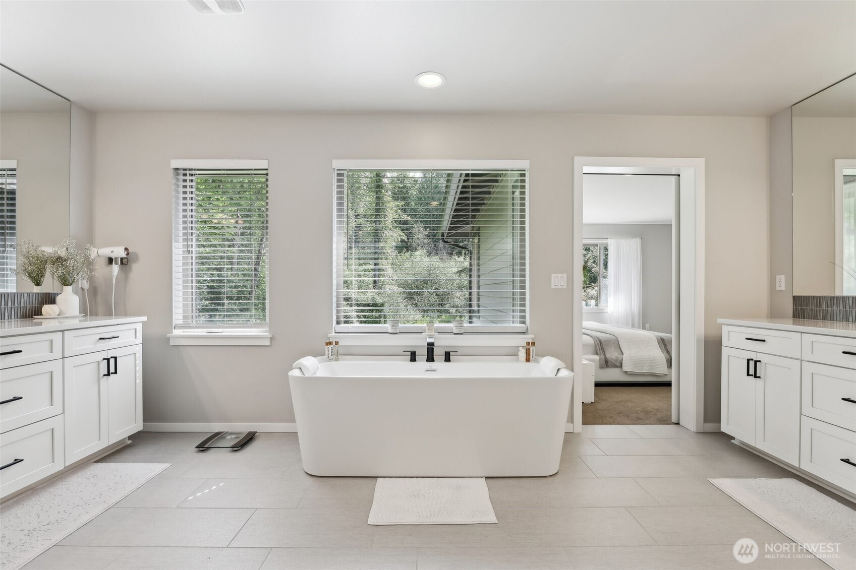 413 Newberg Road , Snohomish, WA 98290