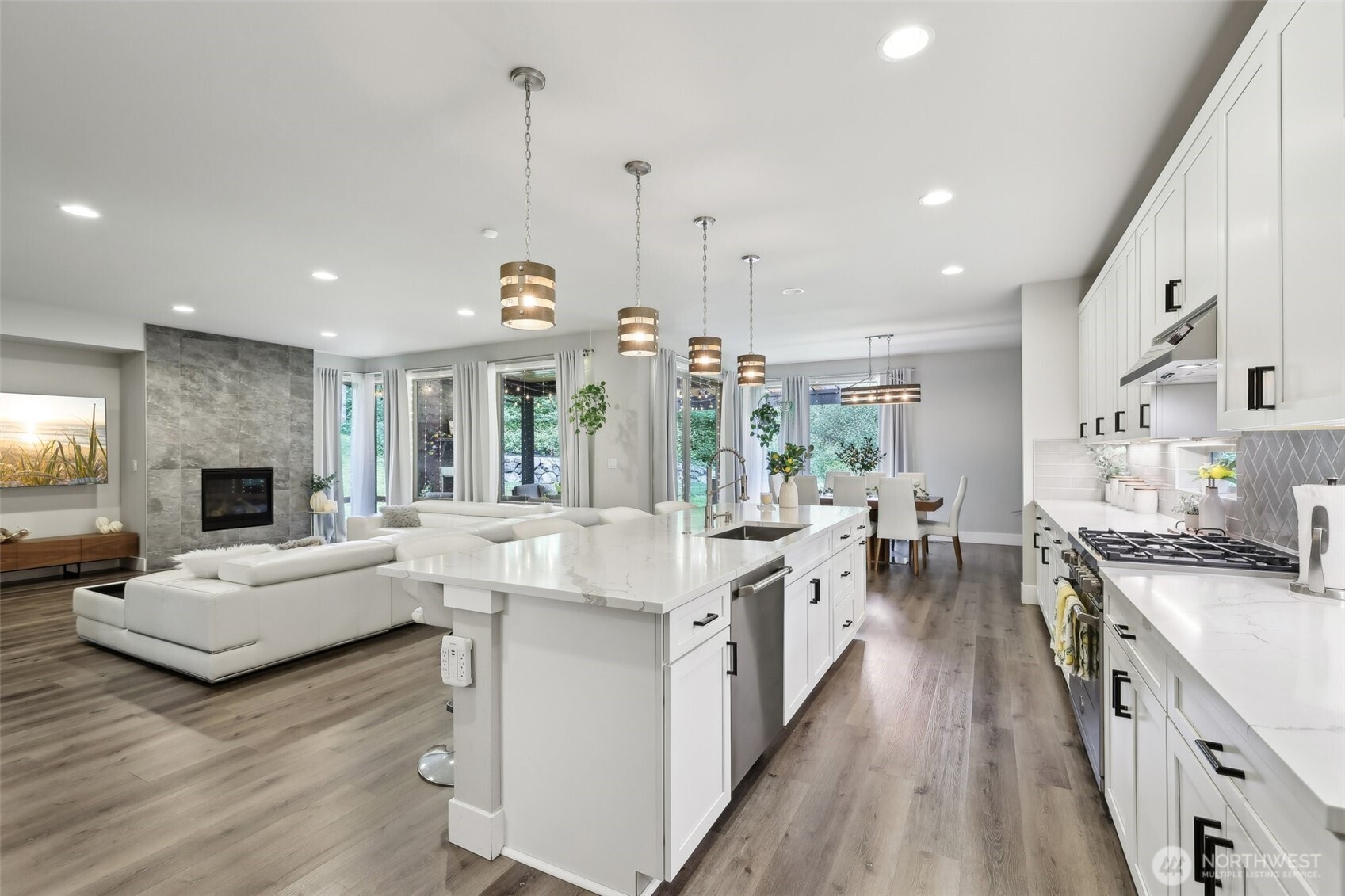 413 Newberg Road , Snohomish, WA 98290