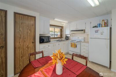 1608 N Western #27, Wenatchee, WA 98801 - Photo 6