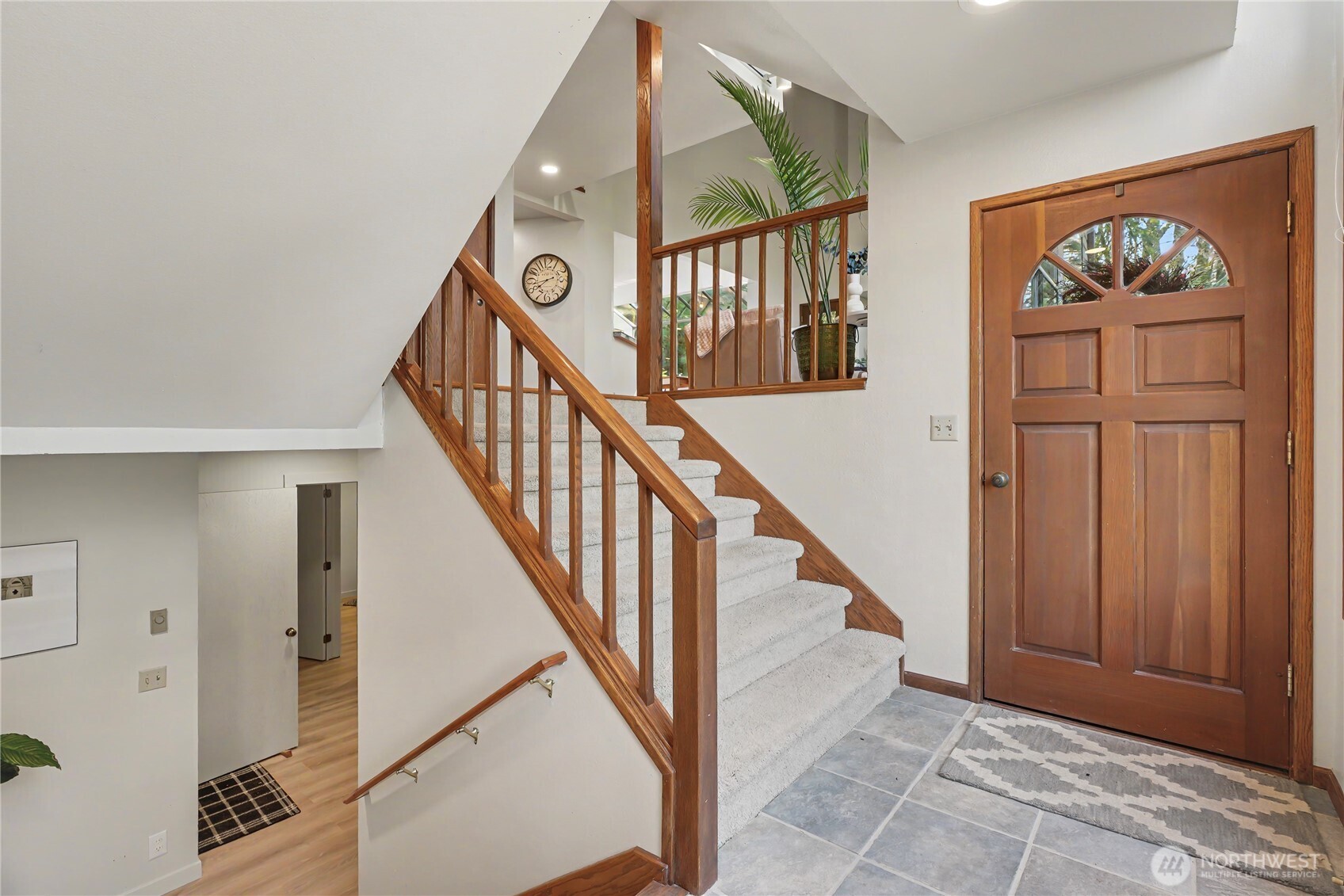 25028 SE Mirrormont Blvd , Issaquah, WA 98027