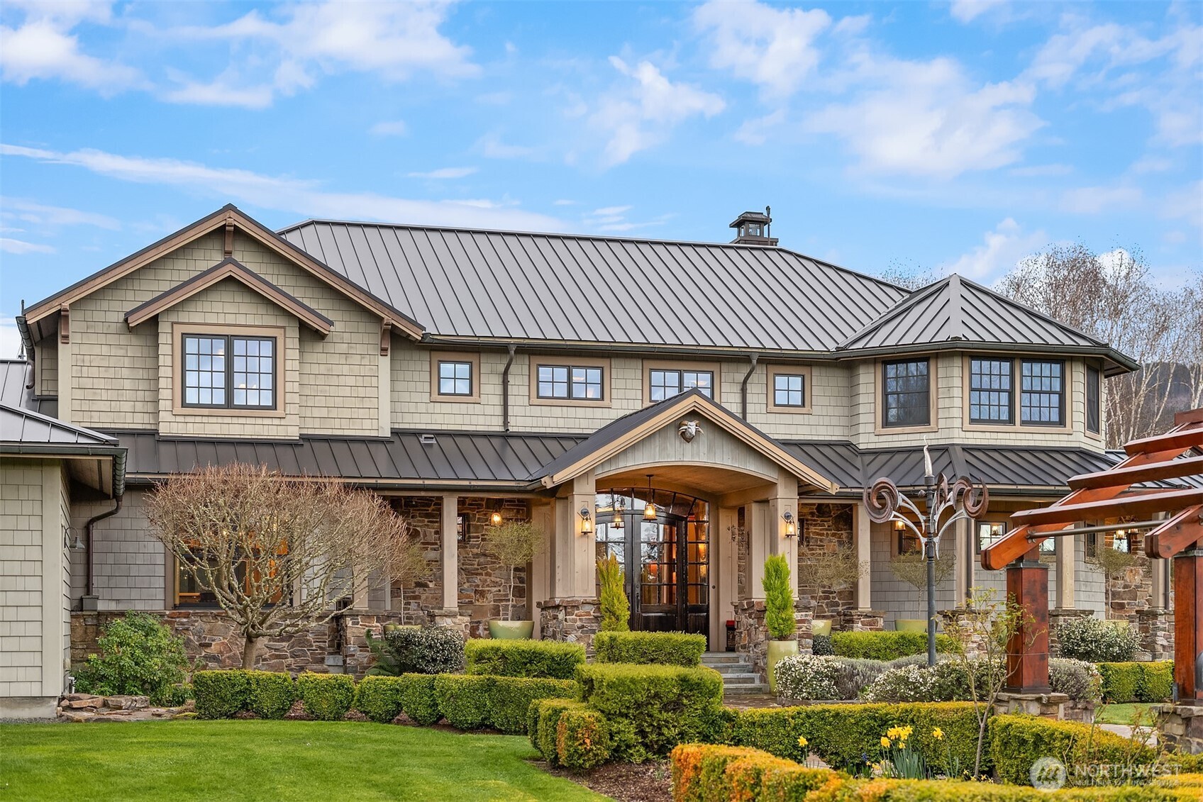 231 River Run Road , Sequim, WA 98382