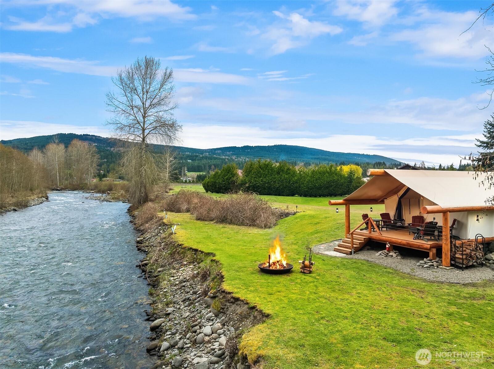231 River Run Road , Sequim, WA 98382