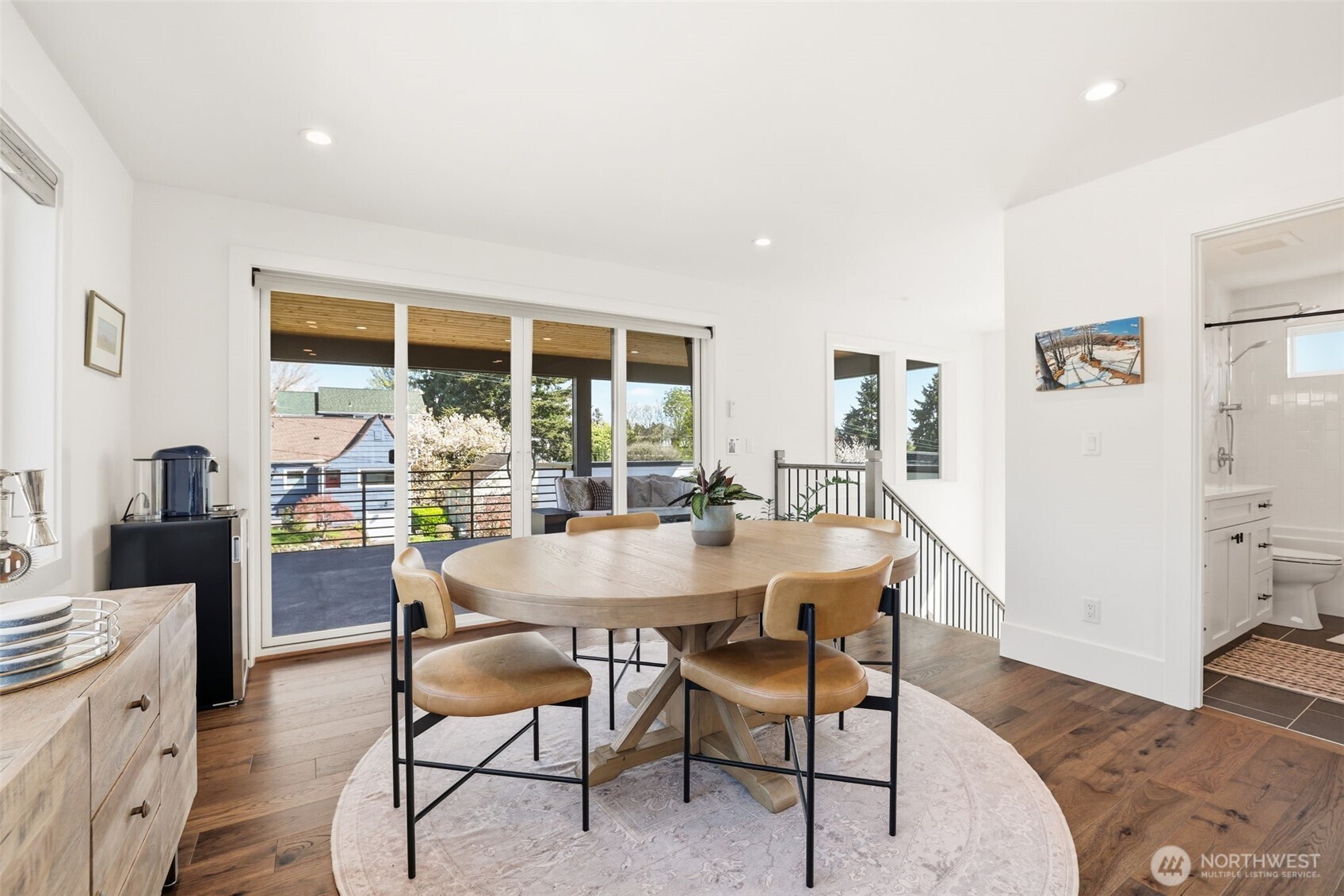 7359 20th Avenue NW, Seattle, WA 98117