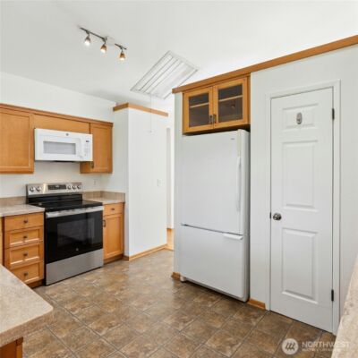 2805 183rd Avenue NE, Redmond, WA 98052 - Photo 10