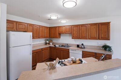 1318 37th Street #2-420, Everett, WA 98201