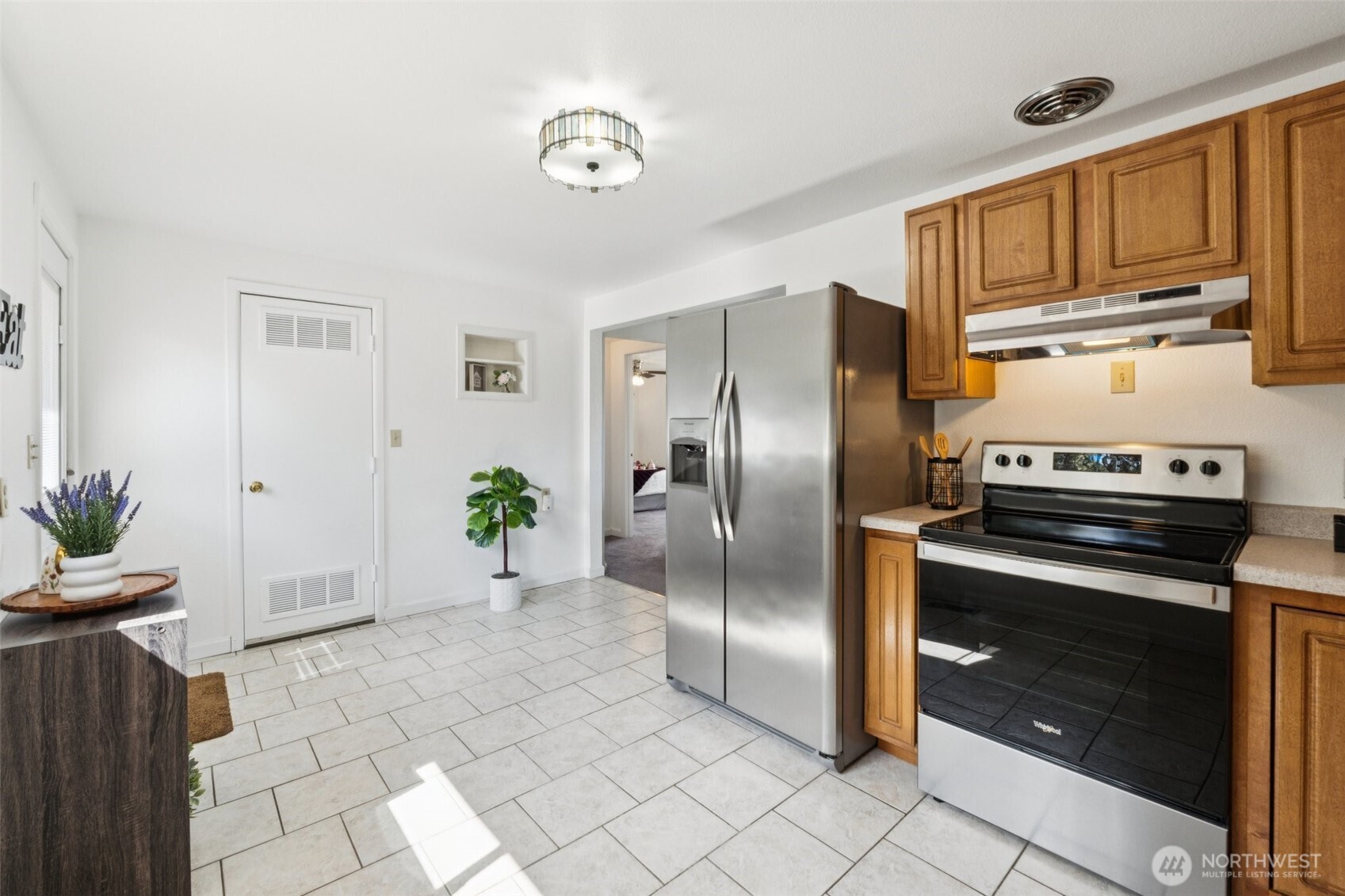 5002 S 66th Street , Tacoma, WA 98409