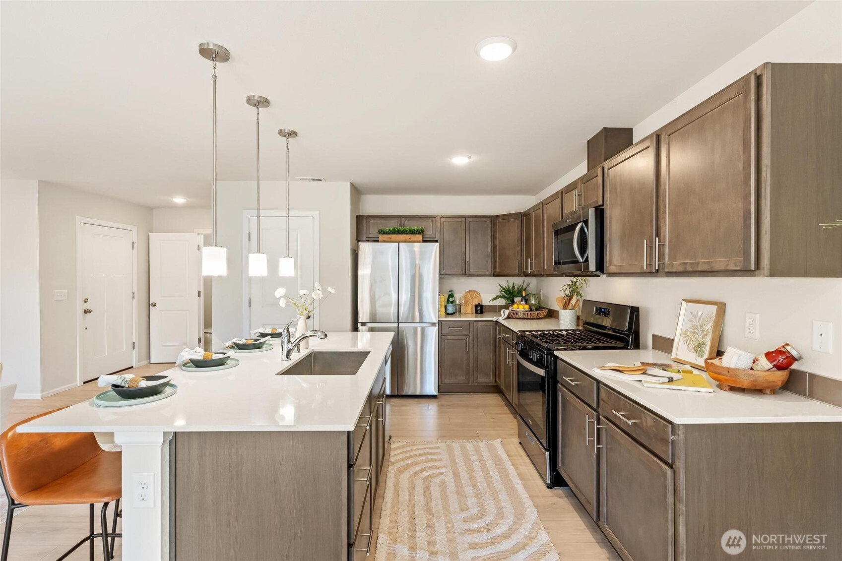 7801 24th Court SE, Lacey, WA 98503