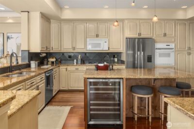 111 Main Street #203, Edmonds, WA 98020 - Photo 14