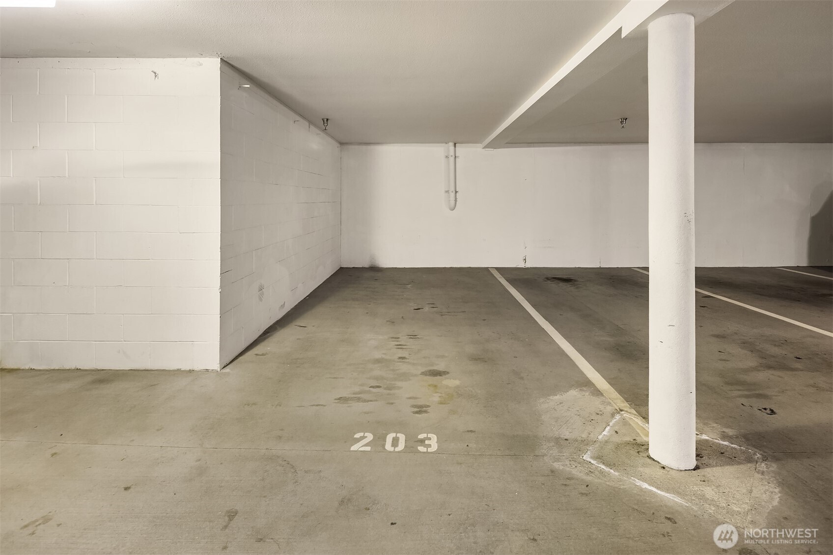 111 Main Street #203, Edmonds, WA 98020