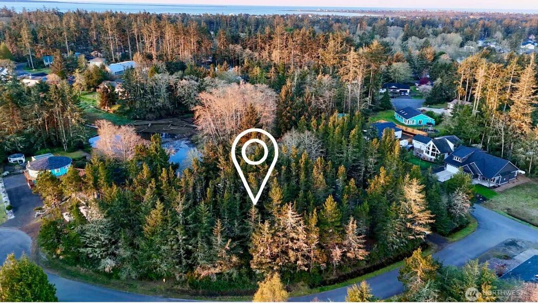 733 PENINSULA Court , Ocean Shores, WA 98569