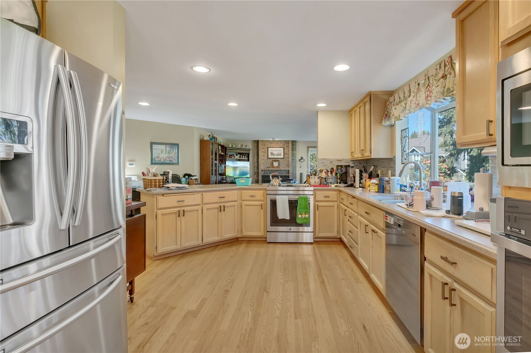 12446 NE 162nd Street , Woodinville, WA 98072