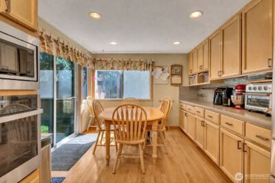 12446 NE 162nd Street , Woodinville, WA 98072 - Photo 13