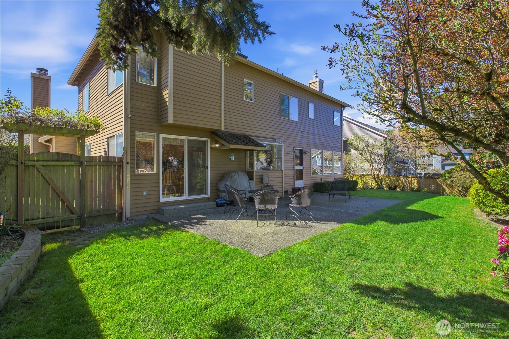 12446 NE 162nd Street , Woodinville, WA 98072