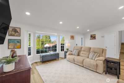 4926 120th Place SE, Everett, WA 98208 - Photo 5