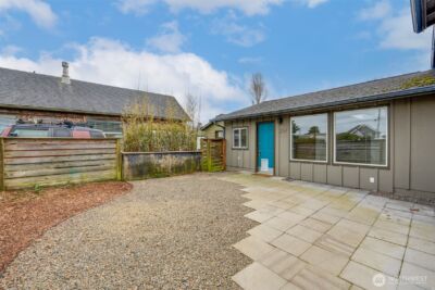 207 5th Street NE, Long Beach, WA 98631 - Photo 3