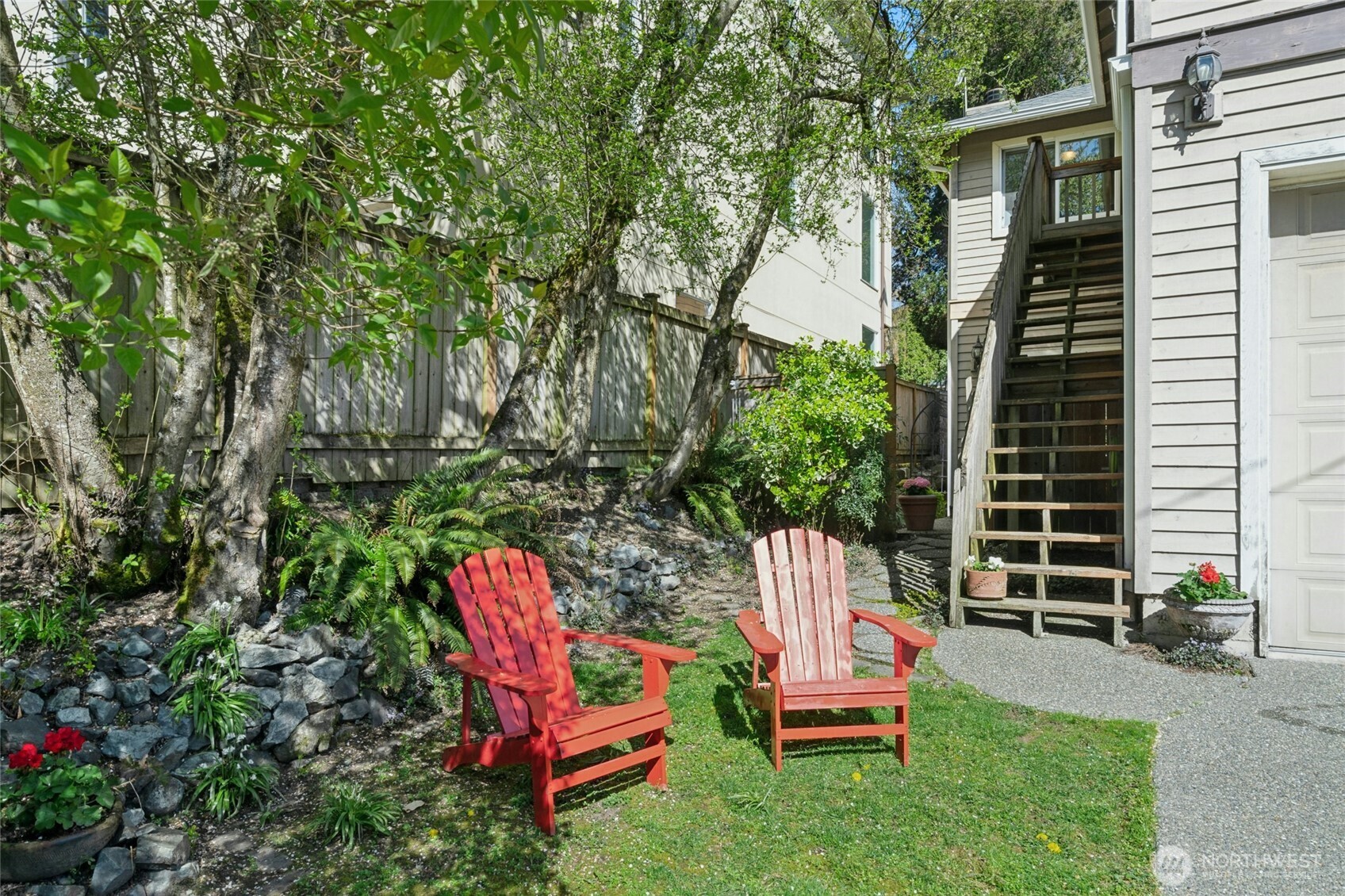 2641 E Valley Street , Seattle, WA 98112-4154