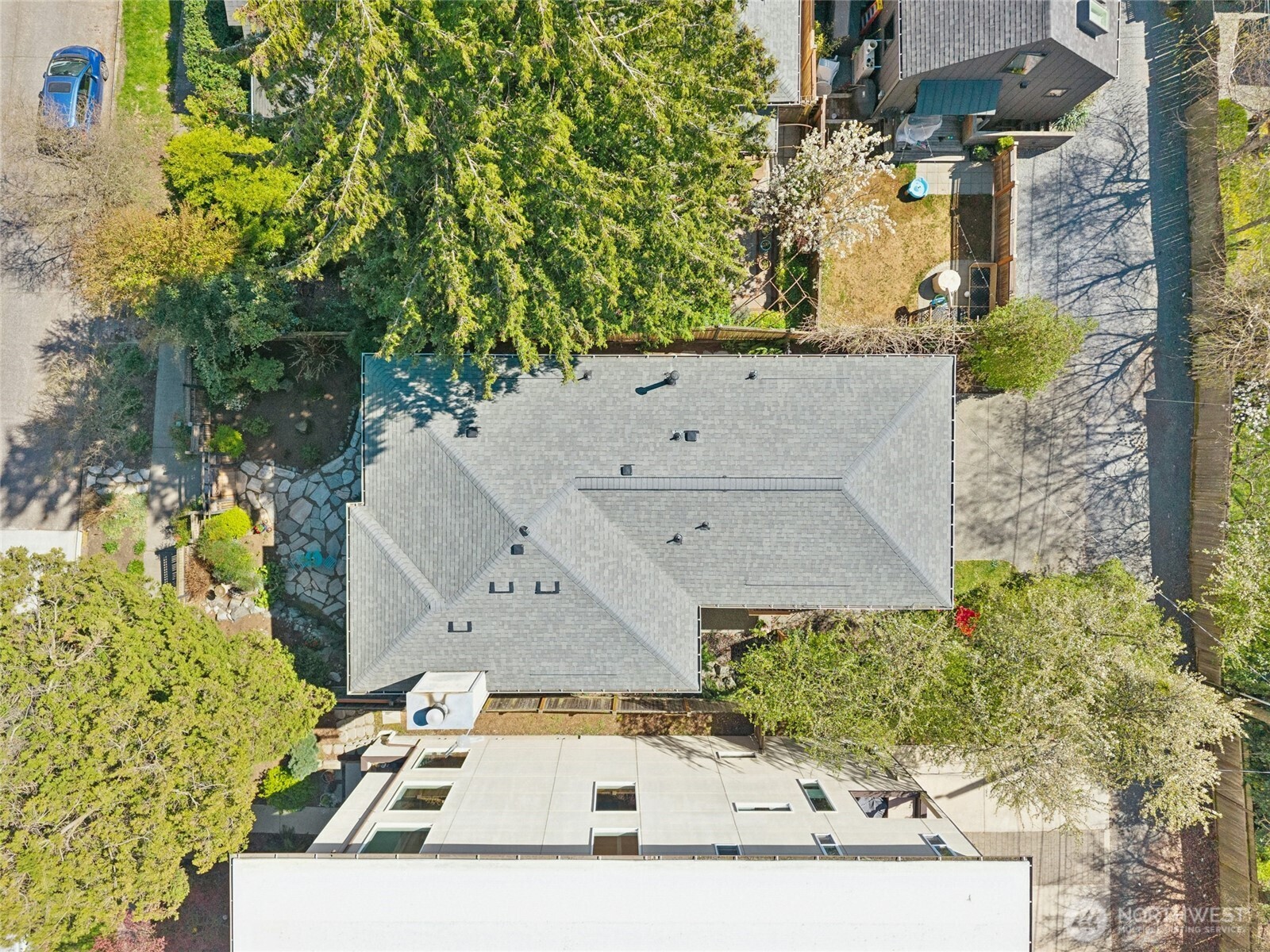 2641 E Valley Street , Seattle, WA 98112-4154