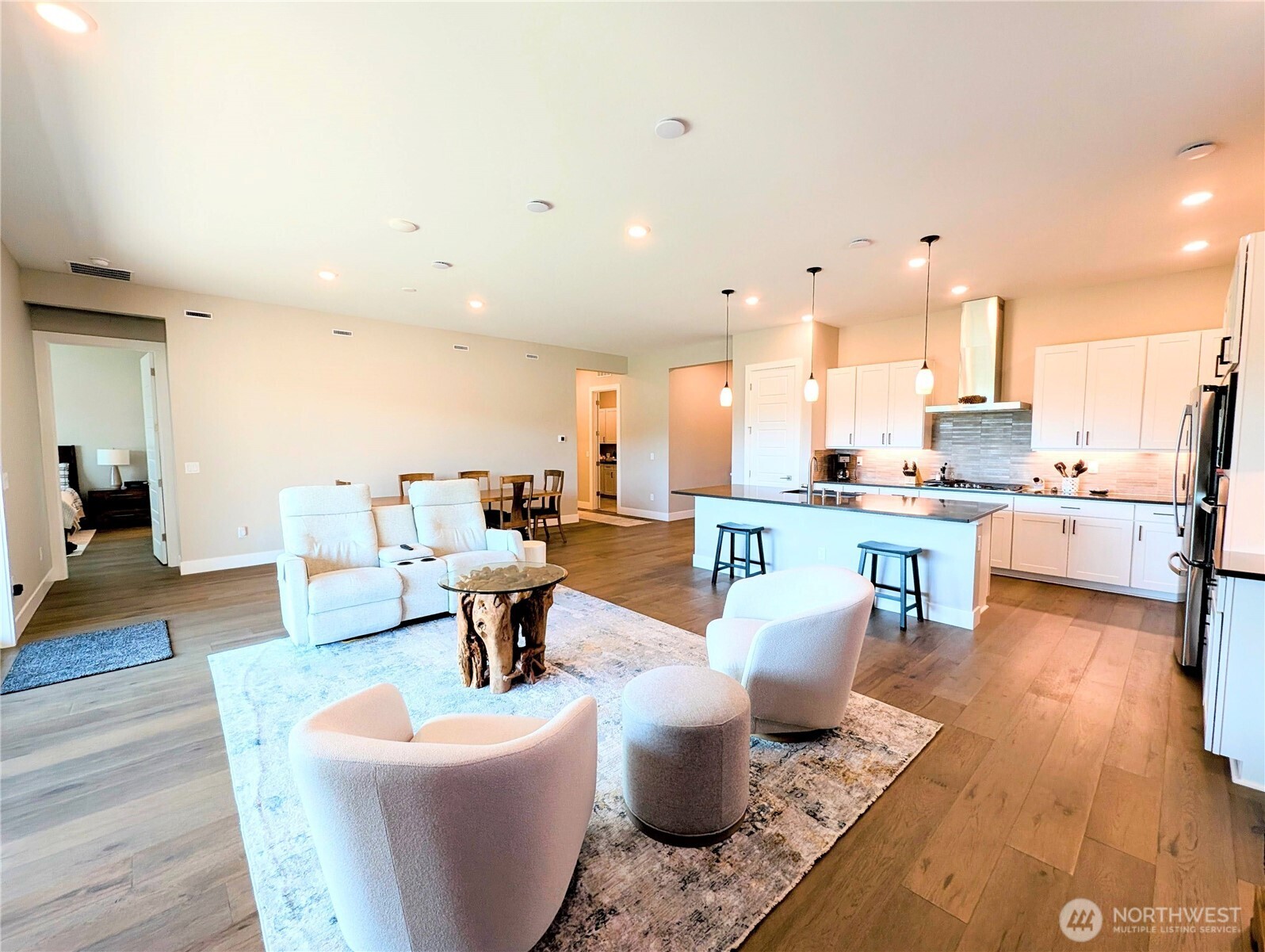 15528 174th Avenue Ct E, Bonney Lake, WA 98391